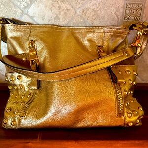 B MAKOWSKY BRAND GOLD + STUD REAL LEATHER HANDBAG